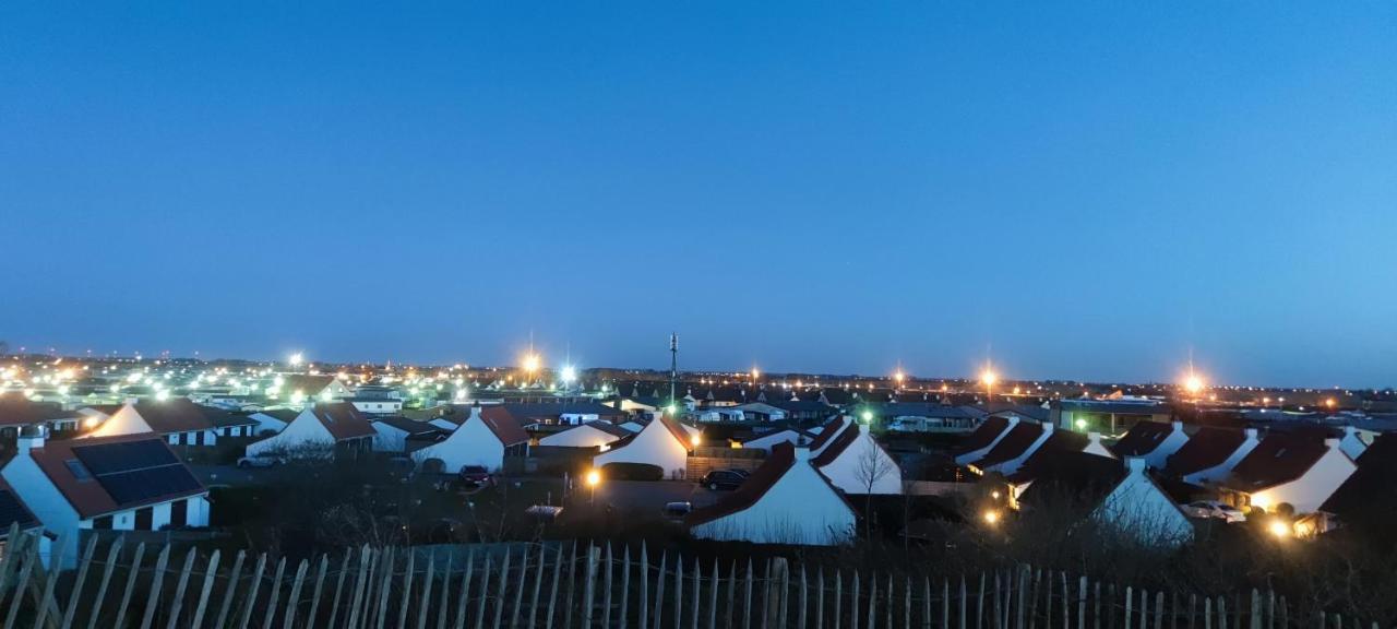 Przytulny Domek Holenderski Z Podgrzewanym Odkrytym Basenem Do Dyspozycji Gosci De Haan Luaran gambar